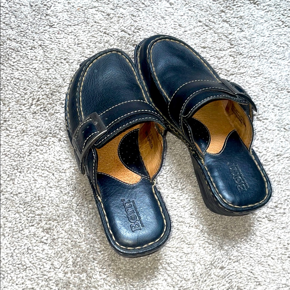 Born Black Mules With Leather Finish And Rubber Sole Size 7